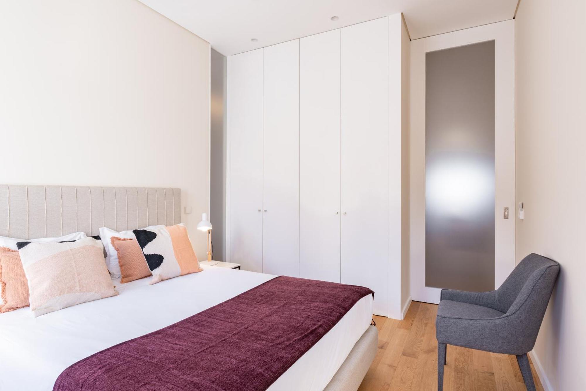 Viva 4 Suites Batalha Residence & Size Flats Batalha OOporto Esterno foto